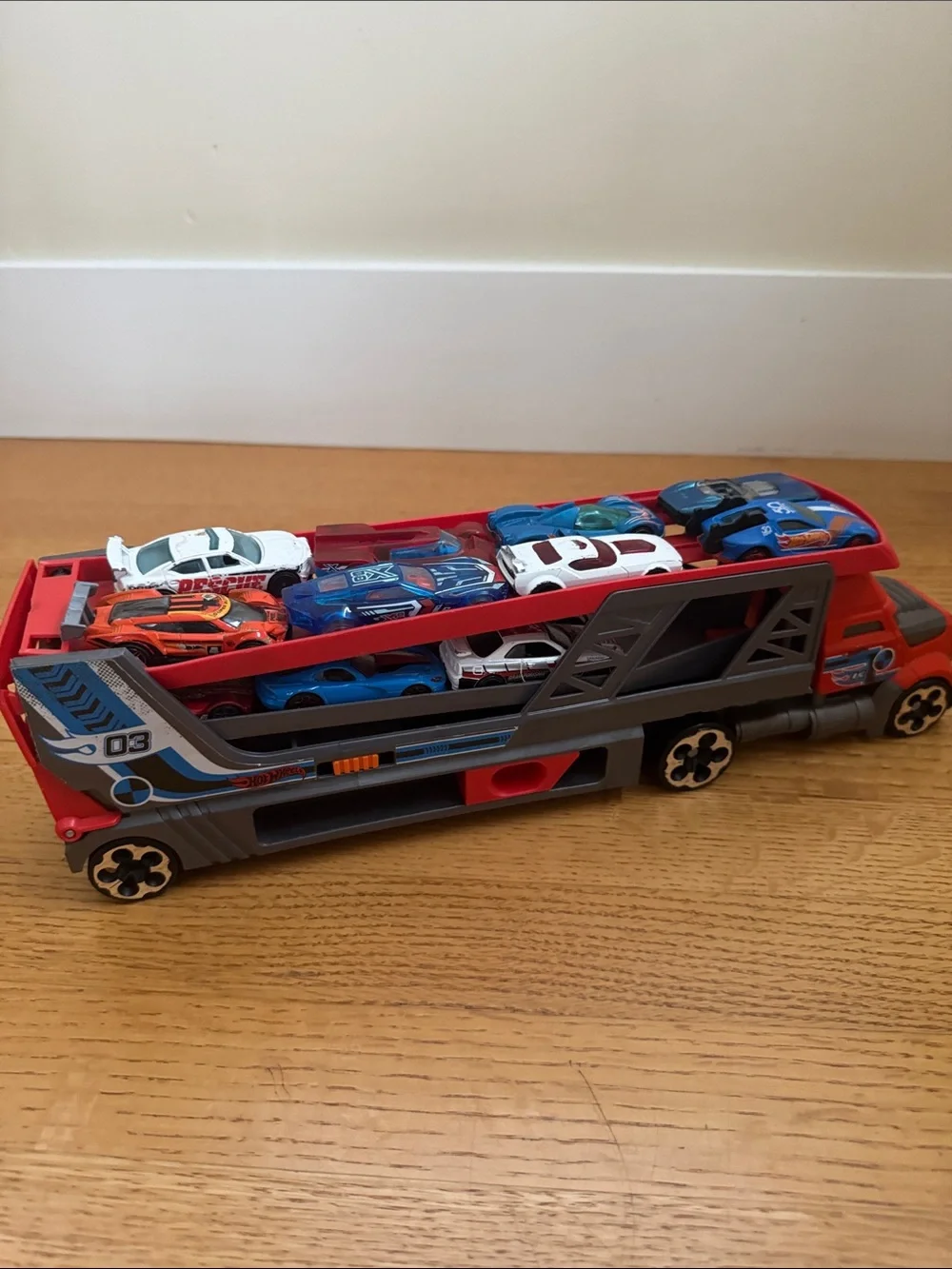 Hot Wheels City Blastin’ Rig Hauler